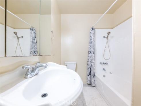 8804  Valley View  C  Street, Buena Park, CA