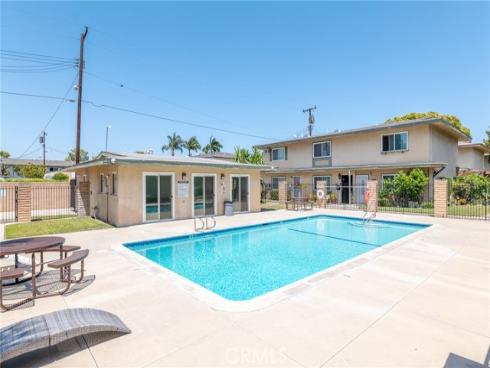 8804  Valley View  C  Street, Buena Park, CA