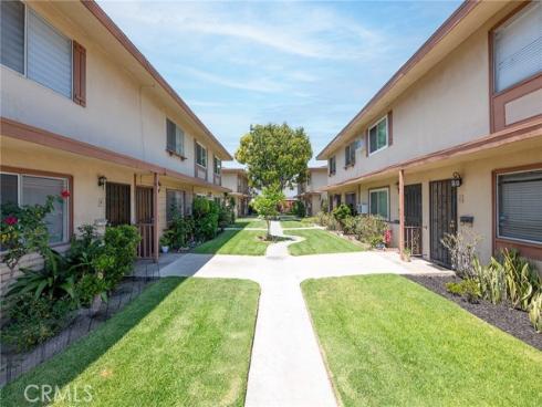 8804  Valley View  C  Street, Buena Park, CA