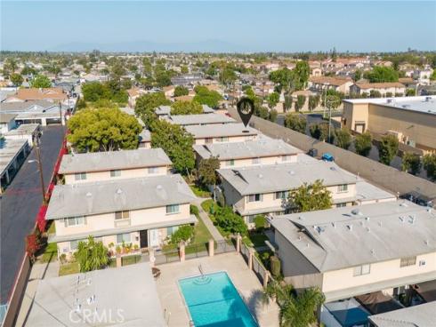 8804  Valley View  C  Street, Buena Park, CA