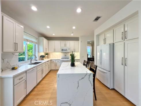 7 Bayview Drive, Buena Park, CA