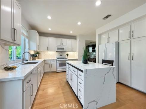 7 Bayview Drive, Buena Park, CA