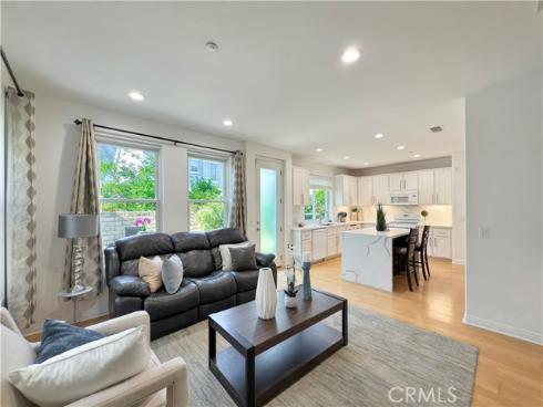 7 Bayview Drive, Buena Park, CA