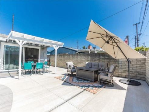 8195 Valley View Street, Buena Park, CA