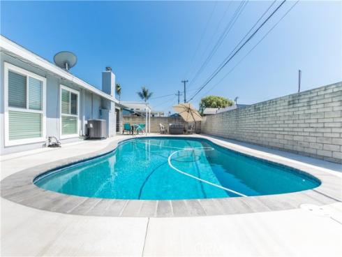 8195 Valley View Street, Buena Park, CA