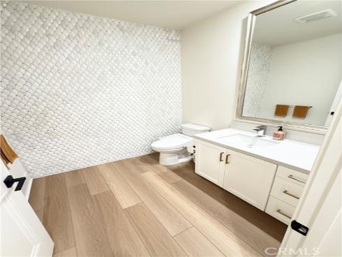 8896 Los Coyotes 410 Court, Buena Park, CA