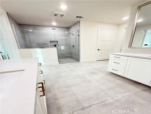 8896 Los Coyotes 410 Court, Buena Park, CA