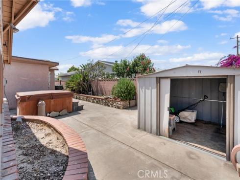 7860  La Fiesta   Drive, Buena Park, CA