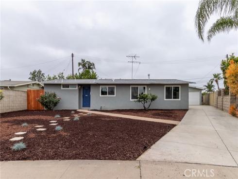 5921  Los Ramos   Circle, Buena Park, CA