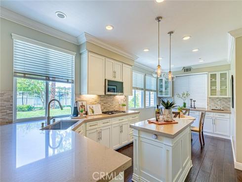 106 Lakeside Drive, Buena Park, CA