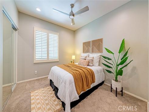 106 Lakeside Drive, Buena Park, CA