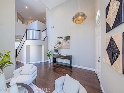 106 Lakeside Drive, Buena Park, CA