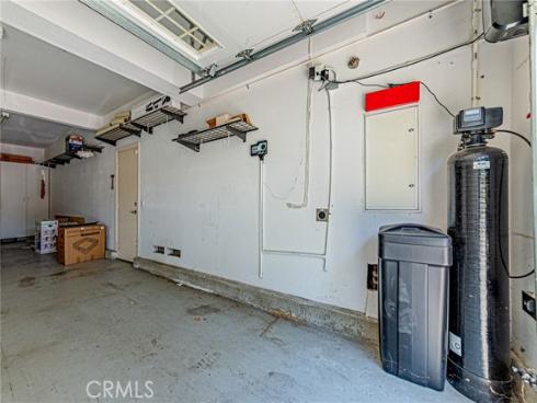 106 Lakeside Drive, Buena Park, CA