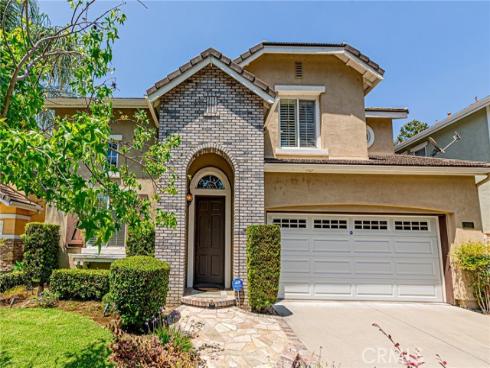 106 Lakeside Drive, Buena Park, CA