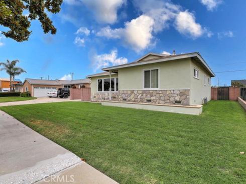 7840 La Mesa Way, Buena Park, CA