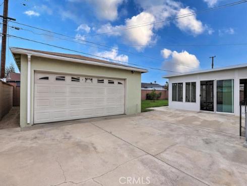 7840 La Mesa Way, Buena Park, CA