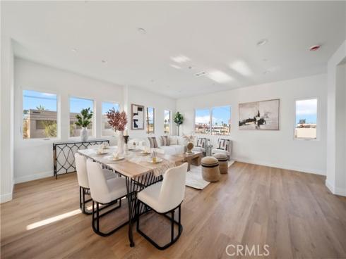 7692  9th  118  Street, Buena Park, CA