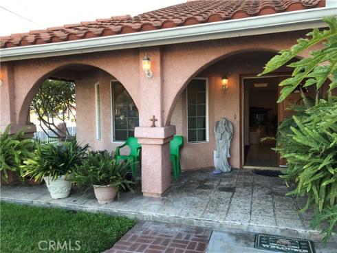 6996  Naomi   Avenue, Buena Park, CA