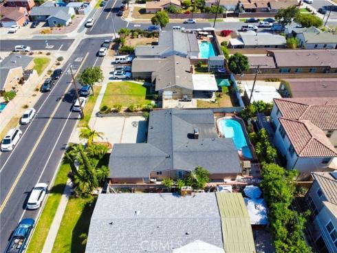 8757  Los Altos   Drive, Buena Park, CA