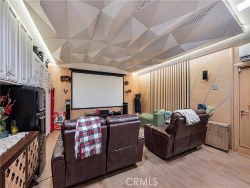 5837  Los Arcos   Way, Buena Park, CA