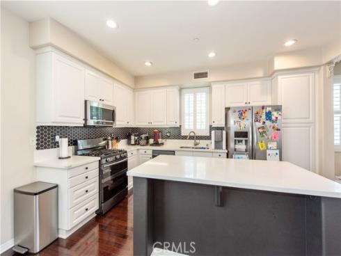 11  Travis   Road, Buena Park, CA