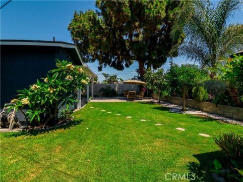 5686  Panama   Drive, Buena Park, CA