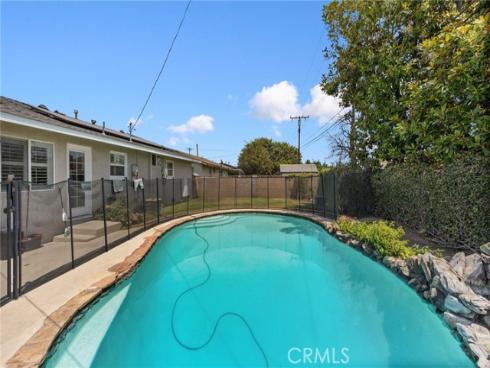 5836  Trinidad   Way, Buena Park, CA