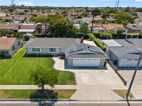 5836  Trinidad   Way, Buena Park, CA