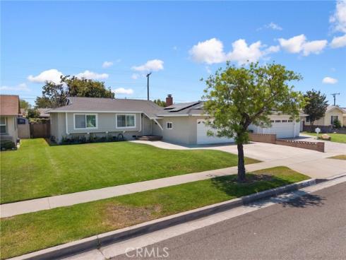 5836  Trinidad   Way, Buena Park, CA