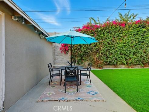 7575  El Escorial  , Buena Park, CA