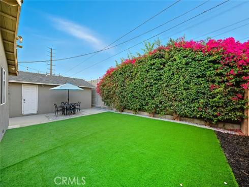 7575  El Escorial  , Buena Park, CA