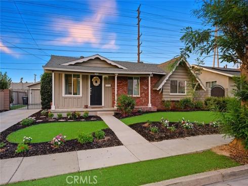 7575  El Escorial  , Buena Park, CA