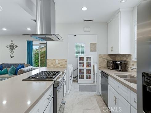 7575  El Escorial  , Buena Park, CA