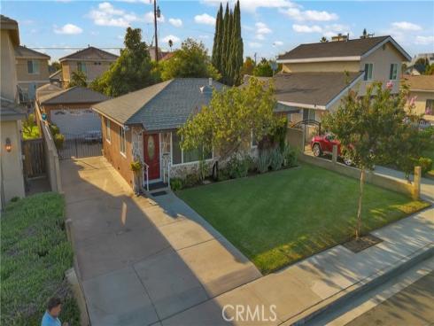 5941  Stanton Ave  , Buena Park, CA