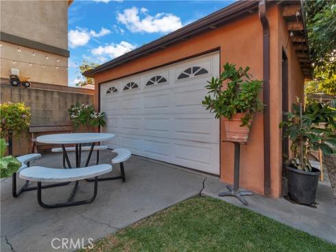 5941  Stanton Ave  , Buena Park, CA