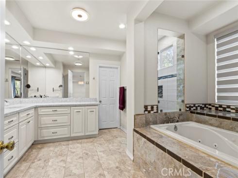 86  Lakeside   Drive, Buena Park, CA