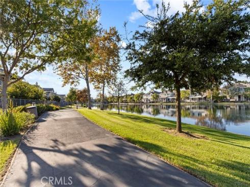 86  Lakeside   Drive, Buena Park, CA