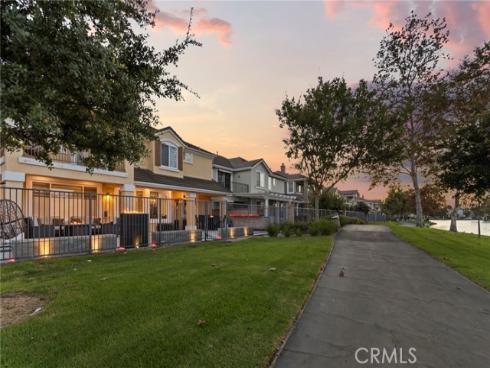 86  Lakeside   Drive, Buena Park, CA