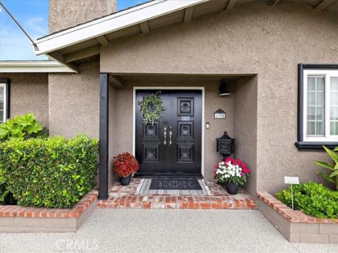 6932  San Joaquin  , Buena Park, CA