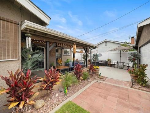 6932  San Joaquin  , Buena Park, CA