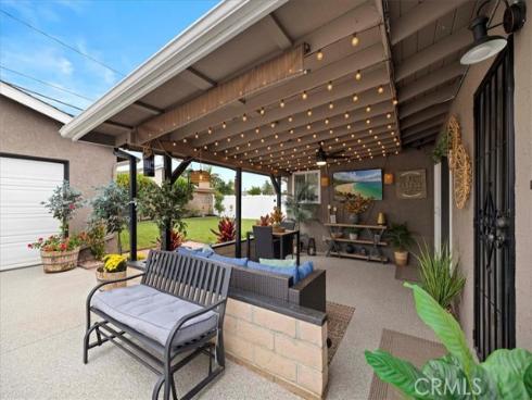 6932  San Joaquin  , Buena Park, CA