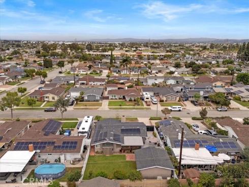 6932  San Joaquin  , Buena Park, CA