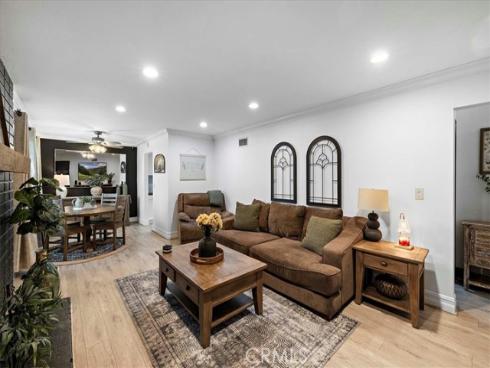 6932  San Joaquin  , Buena Park, CA