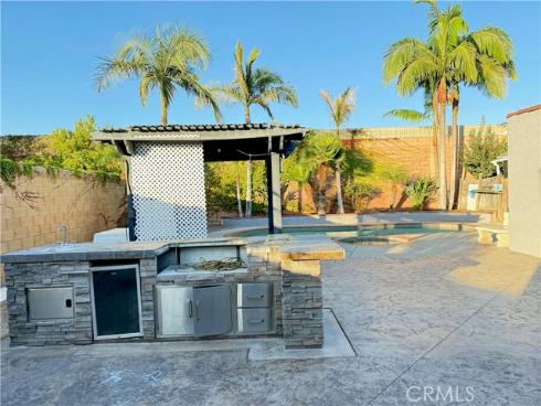 7515  8th  , Buena Park, CA