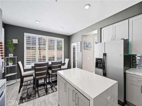 6528  University   Way, Buena Park, CA