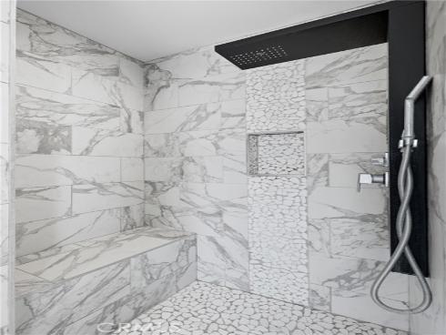 6528  University   Way, Buena Park, CA