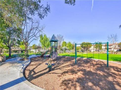 6528  University   Way, Buena Park, CA