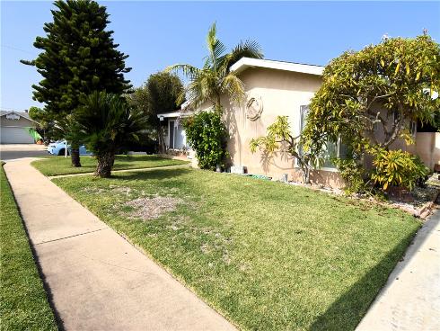 6725  San Alto  , Buena Park, CA