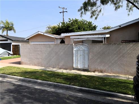 6725  San Alto  , Buena Park, CA