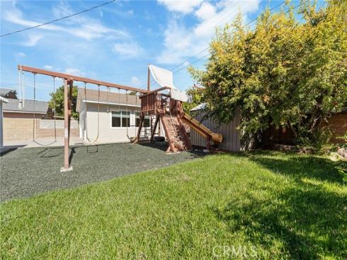 6613  San Haroldo  , Buena Park, CA